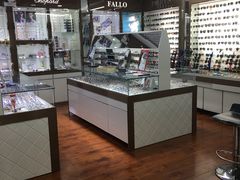 -华彬眼镜专业渐进配镜(潘家园店)