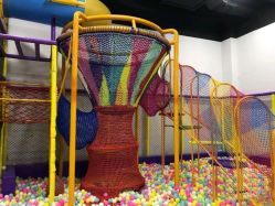 -蹦贝运动中心·蹦床·攀岩·闯关(龙岗店)