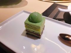 -余欢领鲜火锅(新街口店)