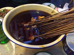 -拈签一笑黄牛肉辣卤串串