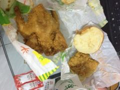 iphone_upload_pic-华莱士·全鸡汉堡(财经学院店)