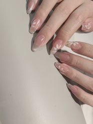 -丽心自助美甲美睫