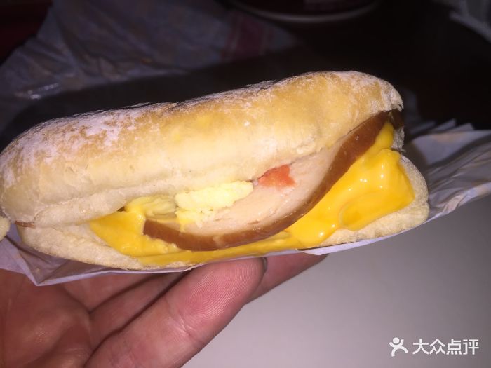 芝士鸡肉帕尼尼