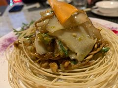 -渝人制造创意餐厅