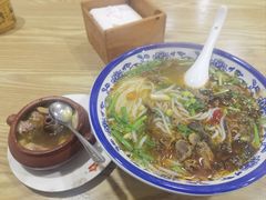 -德致祥云南过桥米线(云天小苑店)