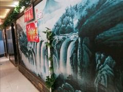 -老码头黑皮肘子锅包肉熏酱水饺(文政街店)