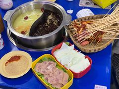 -马路边边·成都串串(翠柏路店)