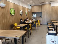 -德克士(车站路店)