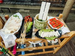 -二荆条·蜀鲜汇城市森林火锅