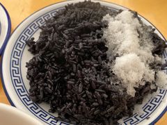 乌米饭-天乐农家鱼头王(天目湖店)