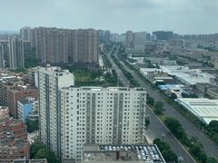 -荣誉国际酒店-云顶旋转餐厅
