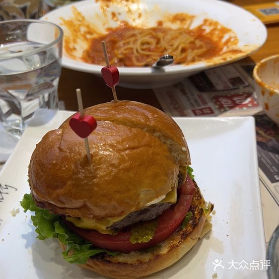 Cafe Ruhe 如何餐厅(盈科中心店)