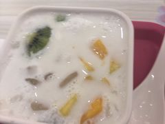 -满记甜品(日月光二店)