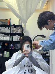 -V7 HAIR SALON