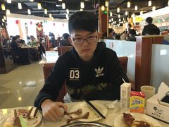 -北京汉丽轩海鲜烤肉自助火锅一体(中百店)