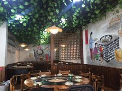 大堂-三里屯土灶炖公鸡地锅鸡(江东店)