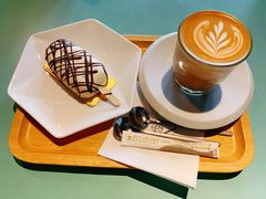 左翼拿铁-sugarman espresso素饮糖人高新咖啡工厂