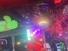 -路边边.炒菜烧烤.音乐餐厅(良乡长虹店)