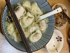 芝士蛋黄双拼馄饨-红小满休闲餐厅(十全街店)