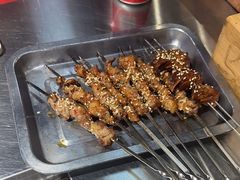-马路牙子烧烤音乐酒馆(望京店)