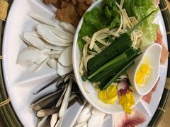 -云锦过桥米线(恒创蜀都公馆店)