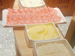 -渝悦花田·大骨火锅(尚贤居店)