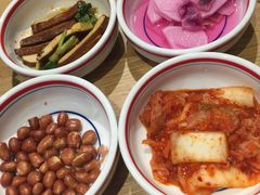 辣白菜-秋木烤肉·韩国牛肉名家(高新旗舰店)