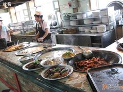 好大的锅-老六杀猪菜(进乡街店)