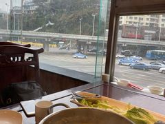靠窗位-新侗家食府(蟠桃宫店)