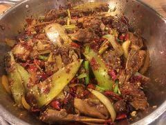 爆辣干锅鸭头-安诚居干锅鸭头(八角店)