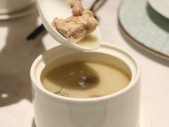港式经典例汤-珍呈中餐厅•粤川淮扬新疆(乌鲁木齐康莱德酒店)