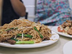 牛肉鸡蛋炒米粉-好好滋味茶餐厅