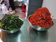 小菜-鞍山市上海信利熏腊店(站前总店)