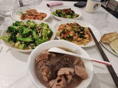 -鲸育宝宝月嫂(徐汇店)