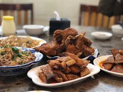 -周家大连水饺(美专校街店)