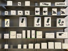 -Apple零售店(华贸购物中心店)