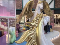 -燕莎奥特莱斯购物中心