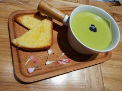 -麦甜创意轻食餐厅(西康路店)