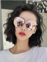 -苑苑发型设计
