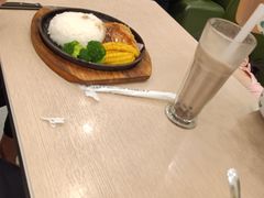 -佰搭果·广式茶餐厅(西华路店)