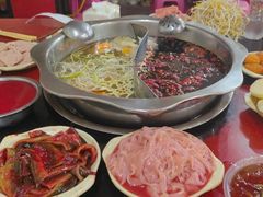 -储奇门鳝鱼火锅(总店)