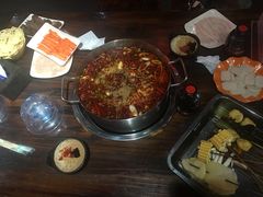 鸳鸯锅底-乐山串串香老火锅(鼓楼店)