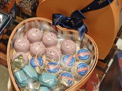 -VENCHI 闻绮(北京国贸商城店)