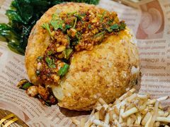 -王奋斗贵州酸汤牛肉火锅