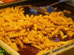 -八一路好吃街(雨田商务大厦店)