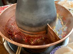 鸳鸯锅-楼外楼大刀肉传统火锅居(博学路店)