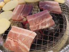 -叽叽扎扎烤肉场(生态城万达店)