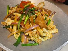 花菜炒肉片-新发现(苏州中心商场店)