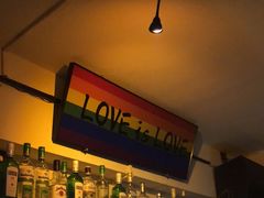 -Mx.cocktail bar