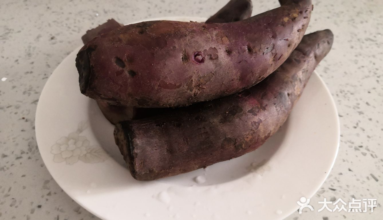 至少我还可以起床做早餐吃，例如今天的蒸红薯